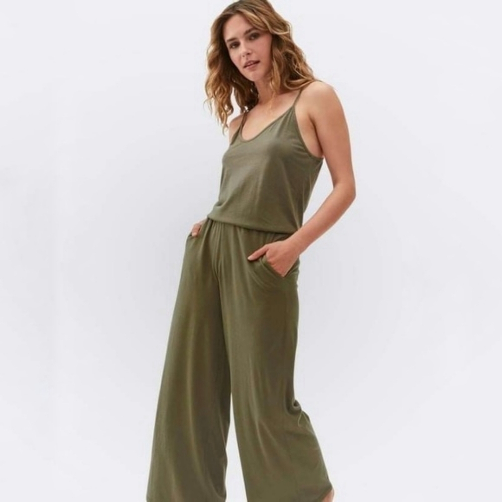 Michael Stars scoop neck cami jumpsuit olive green Pants Women's Size XS New NWT